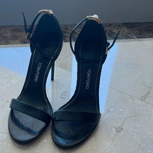Snake skin Tom ford heels